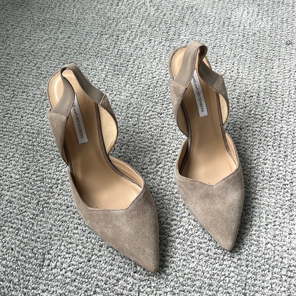 Taupe suede DVF heels
